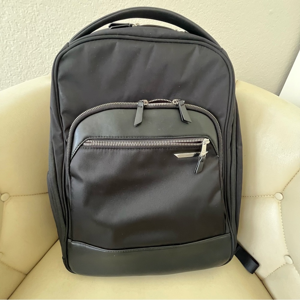 Samsonite Just Right Standard Black Slim Backpack - Picture 2 of 13